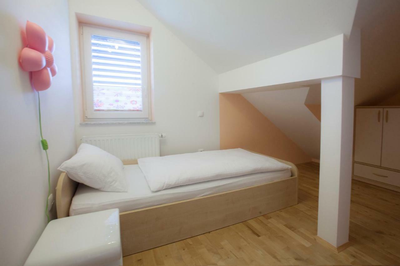 Luxury Apartment Karolina Bled Buitenkant foto